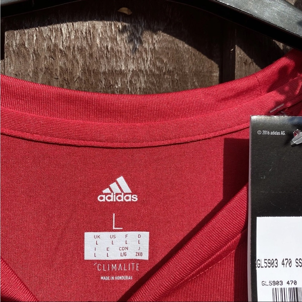 NEW! ADIDAS Climalite Size L Men’s Red Short Sleeve T-Shirt Activewear Sports - Picture 4 of 10